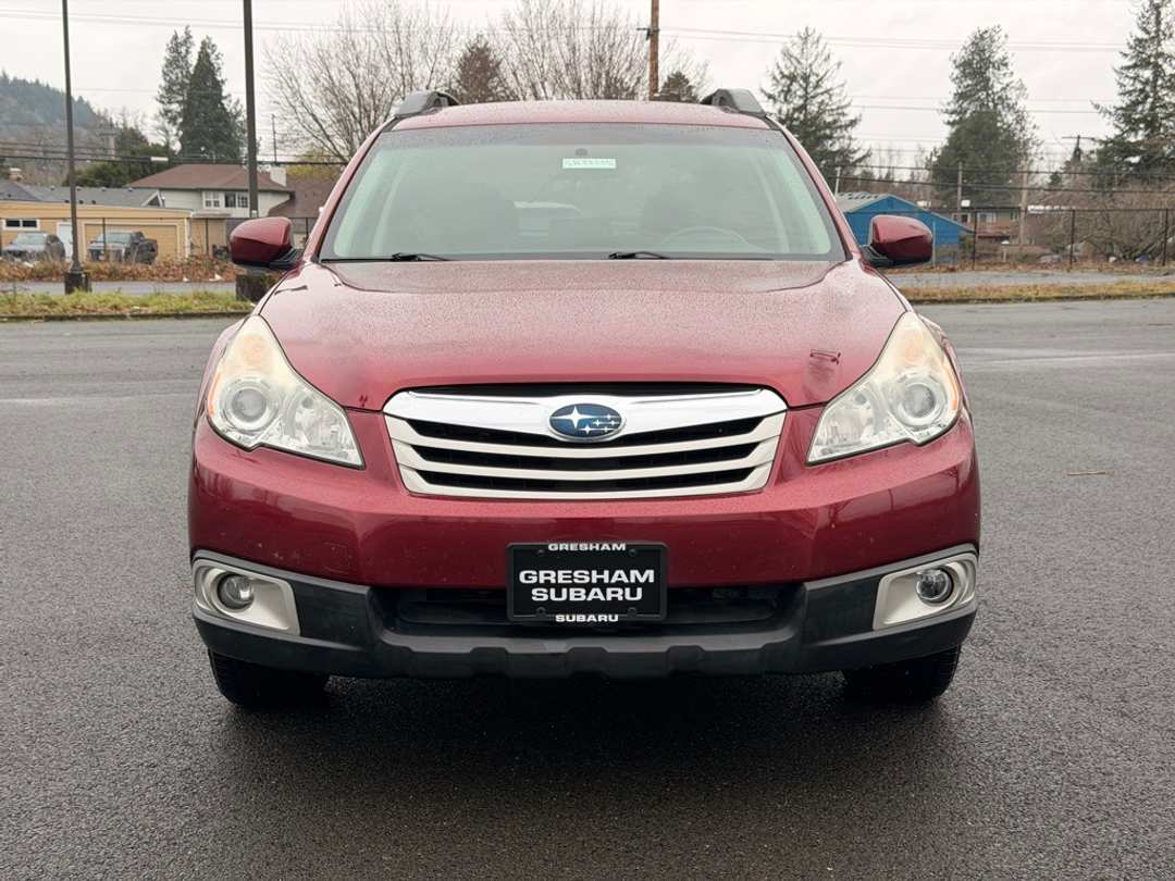 2012 Subaru Outback 2.5i Premium - Image 2