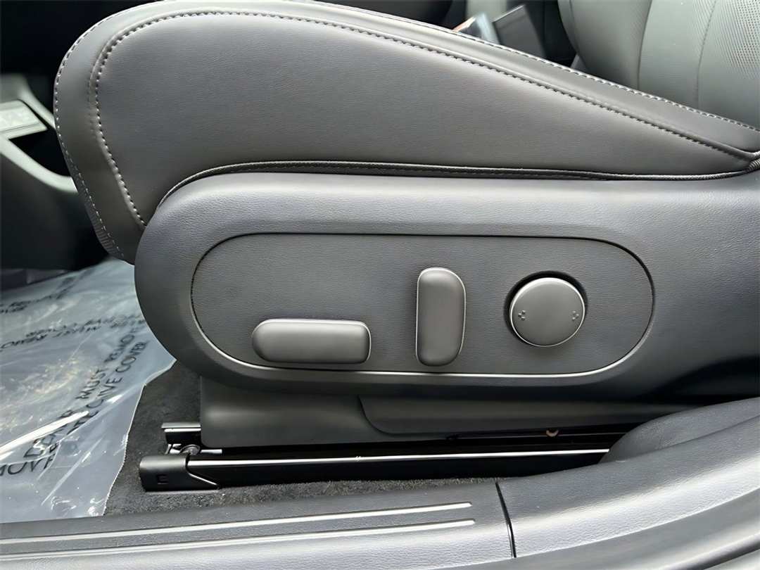 2026 Hyundai Ioniq 5 XRT - Image 14