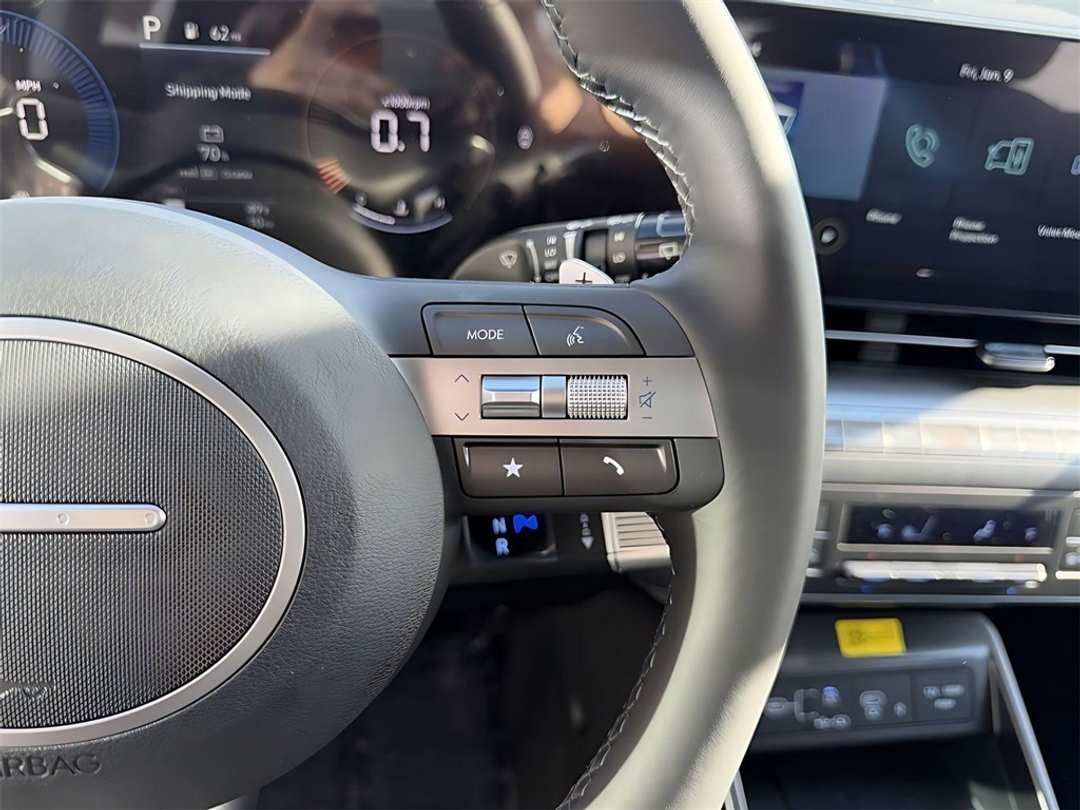 2026 Hyundai Kona SEL Premium - Image 17