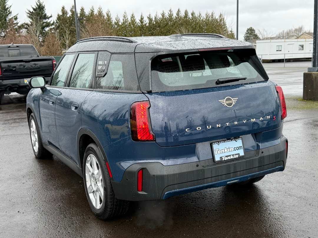 2025 MINI Cooper S Countryman Signature Plus - Image 6