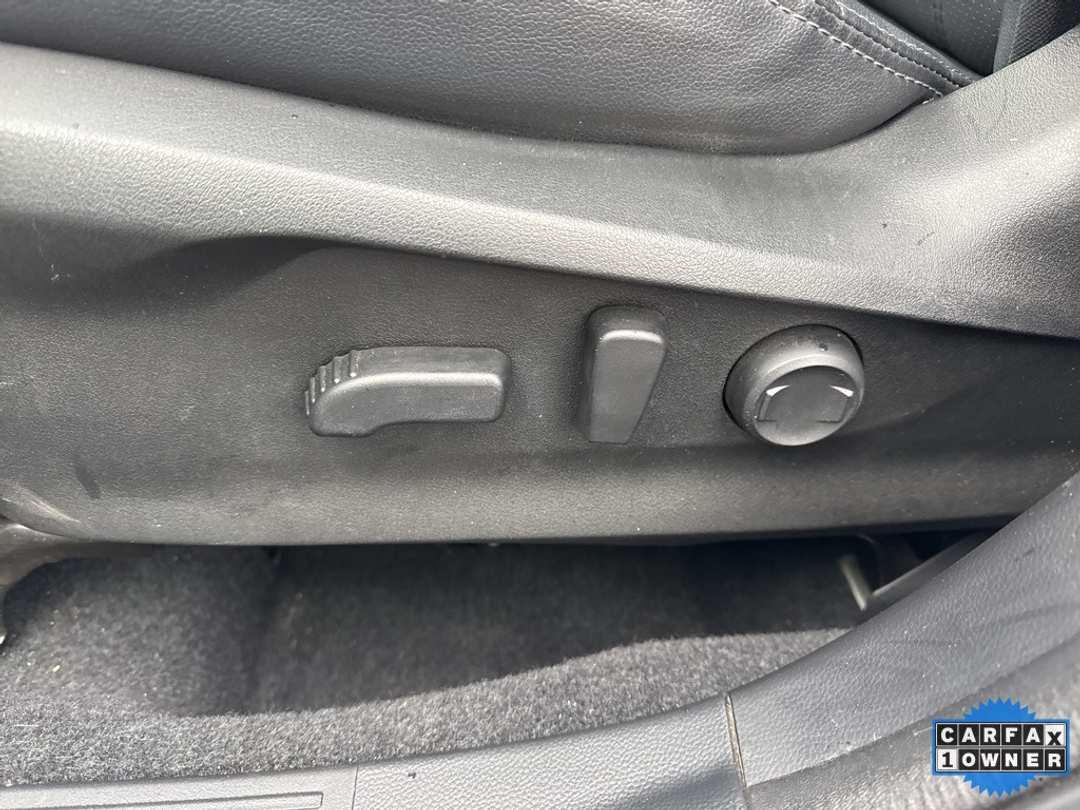 2023 Subaru Forester Limited - Image 23