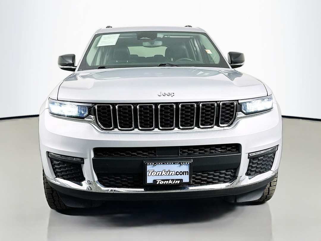 2022 Jeep Grand Cherokee L Limited - Image 2