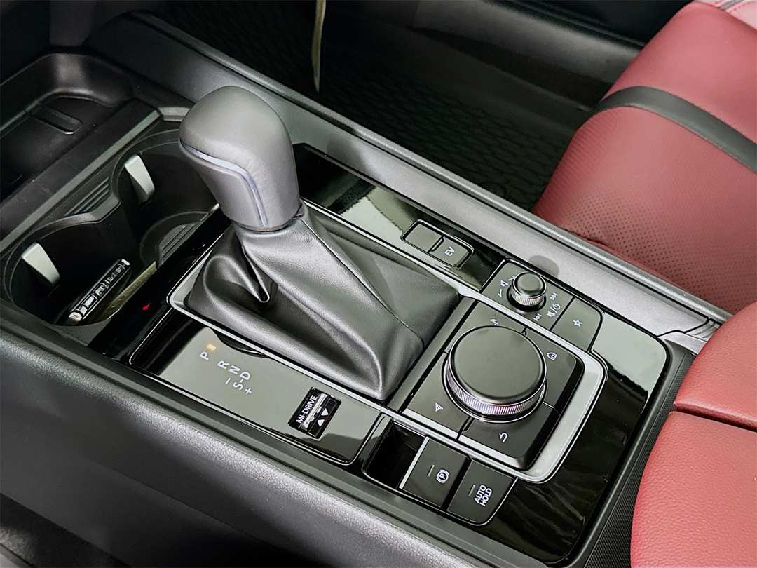 2026 MAZDA Cx-50 Premium - Image 17