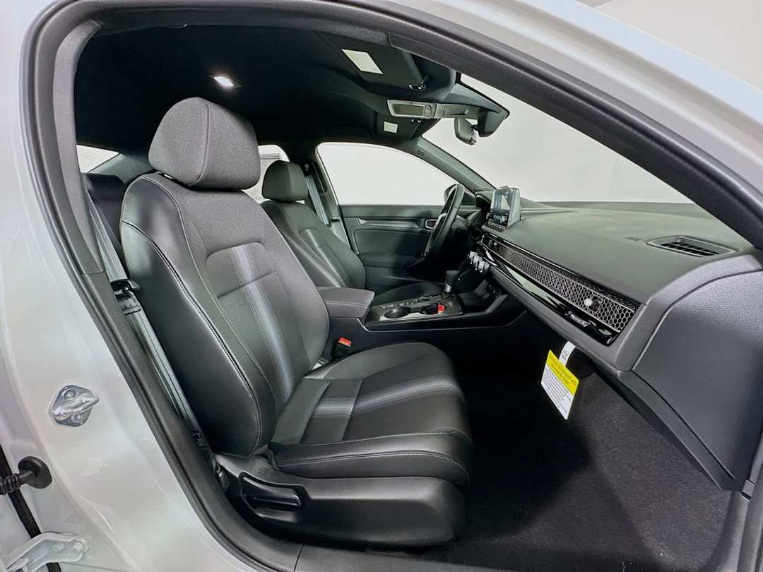 2026 Honda Civic Sport - Image 25
