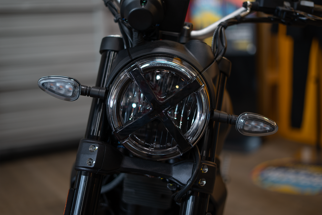 2025 Ducati Scrambler Icon Dark - Image 2
