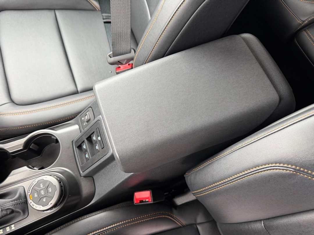 2022 Ford Bronco Badlands - Image 30