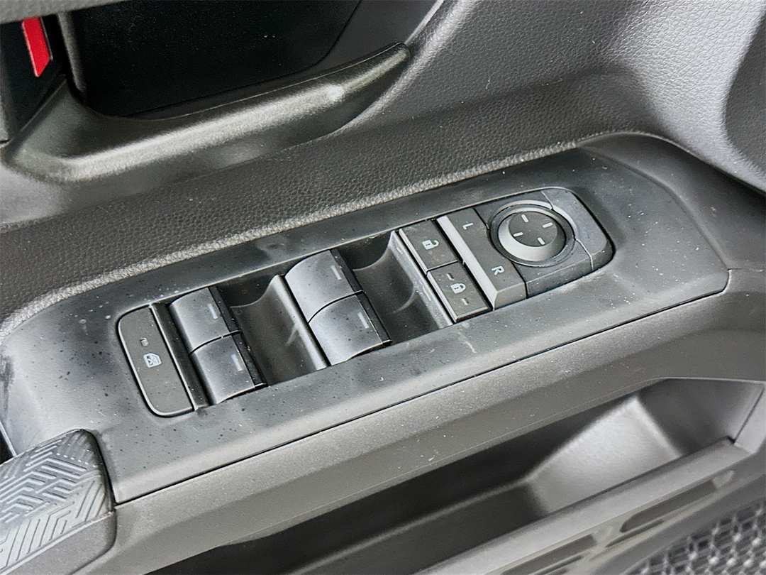 2026 Toyota Tacoma SR5 - Image 18