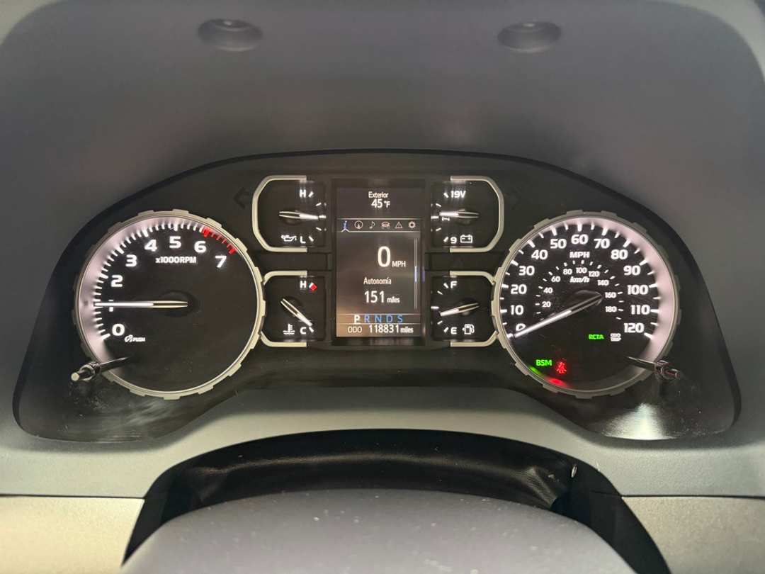 2018 Toyota Tundra SR5 - Image 20