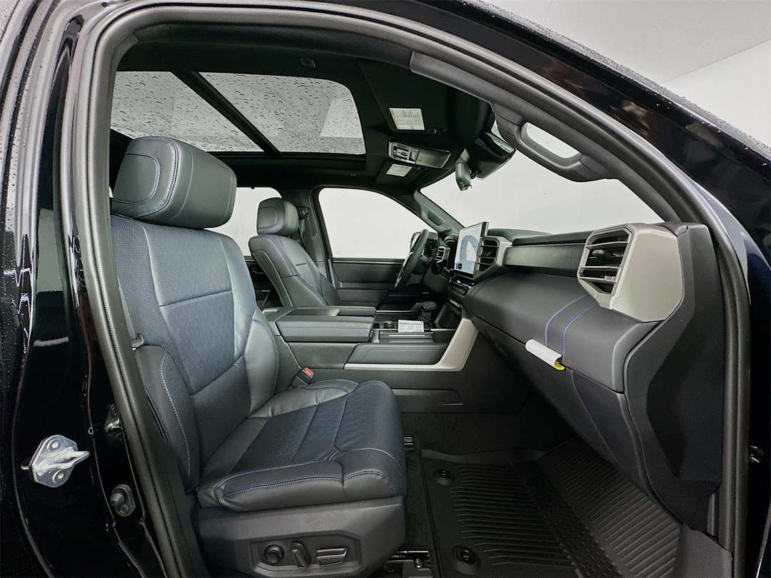 2026 Toyota Tundra Platinum - Image 29