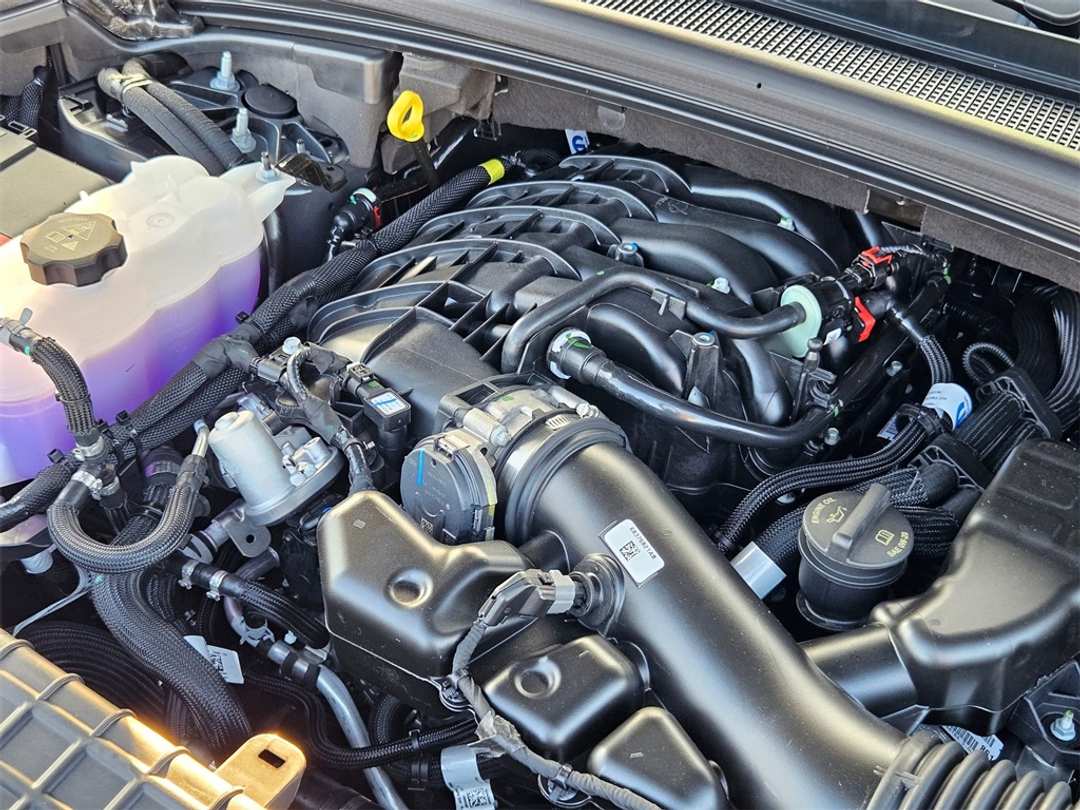 2025 Jeep Grand Cherokee Limited - Image 38