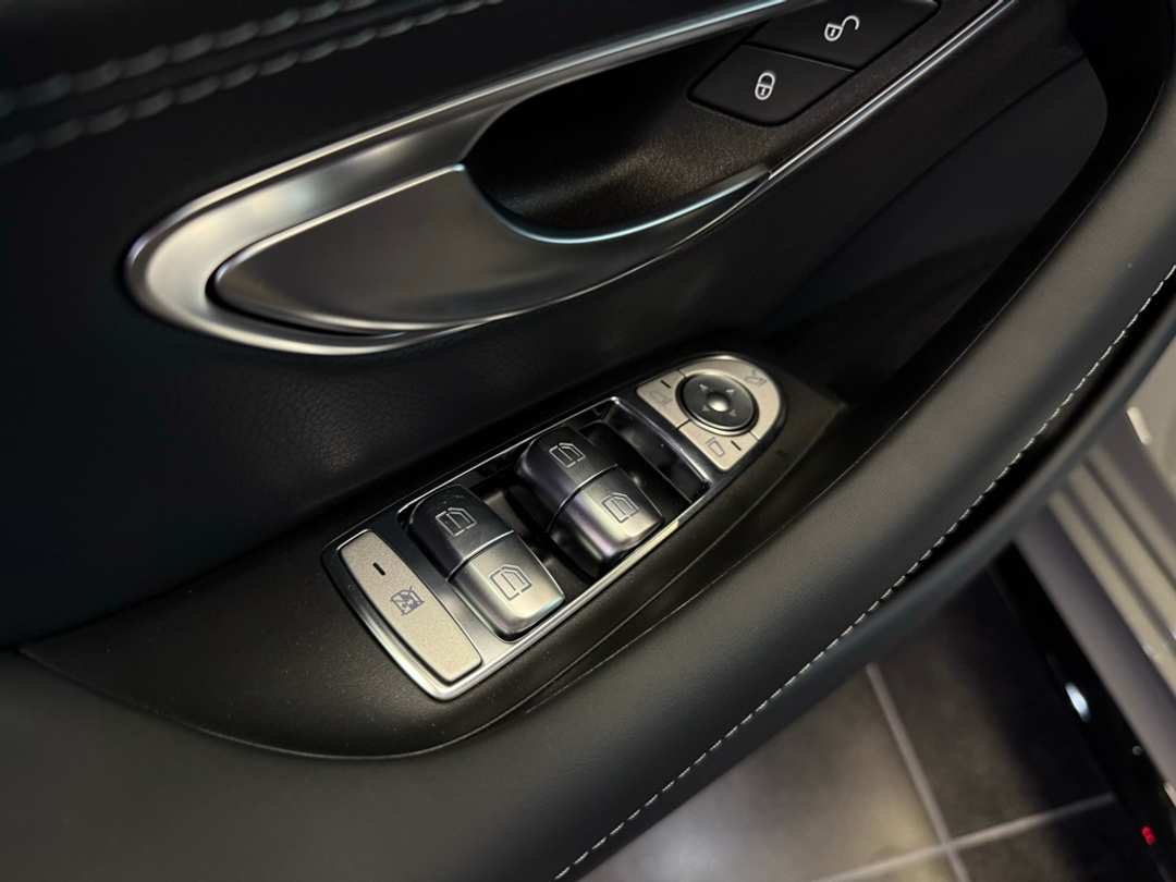 2026 Mercedes-Benz AMG Gt 63 - Image 21