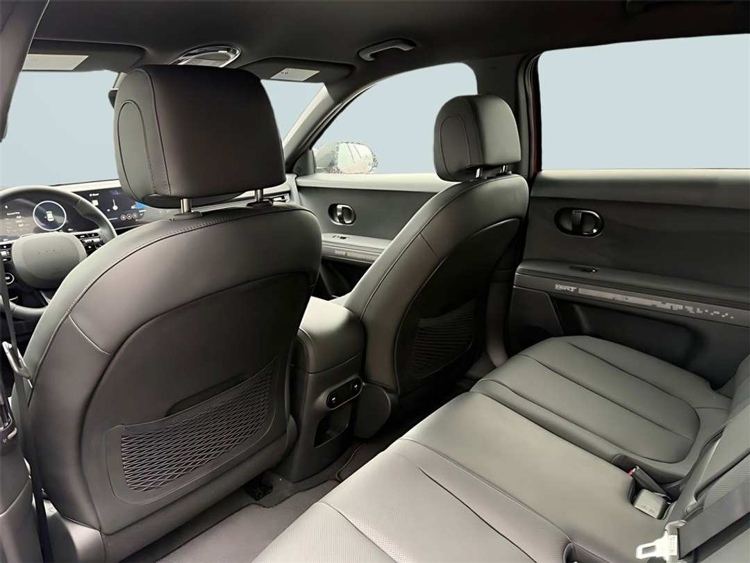 2026 Hyundai Ioniq 5 XRT - Image 32