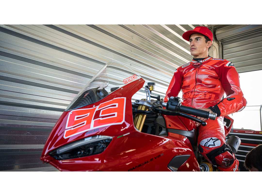 2026 Ducati Panigale V2 - Image 25