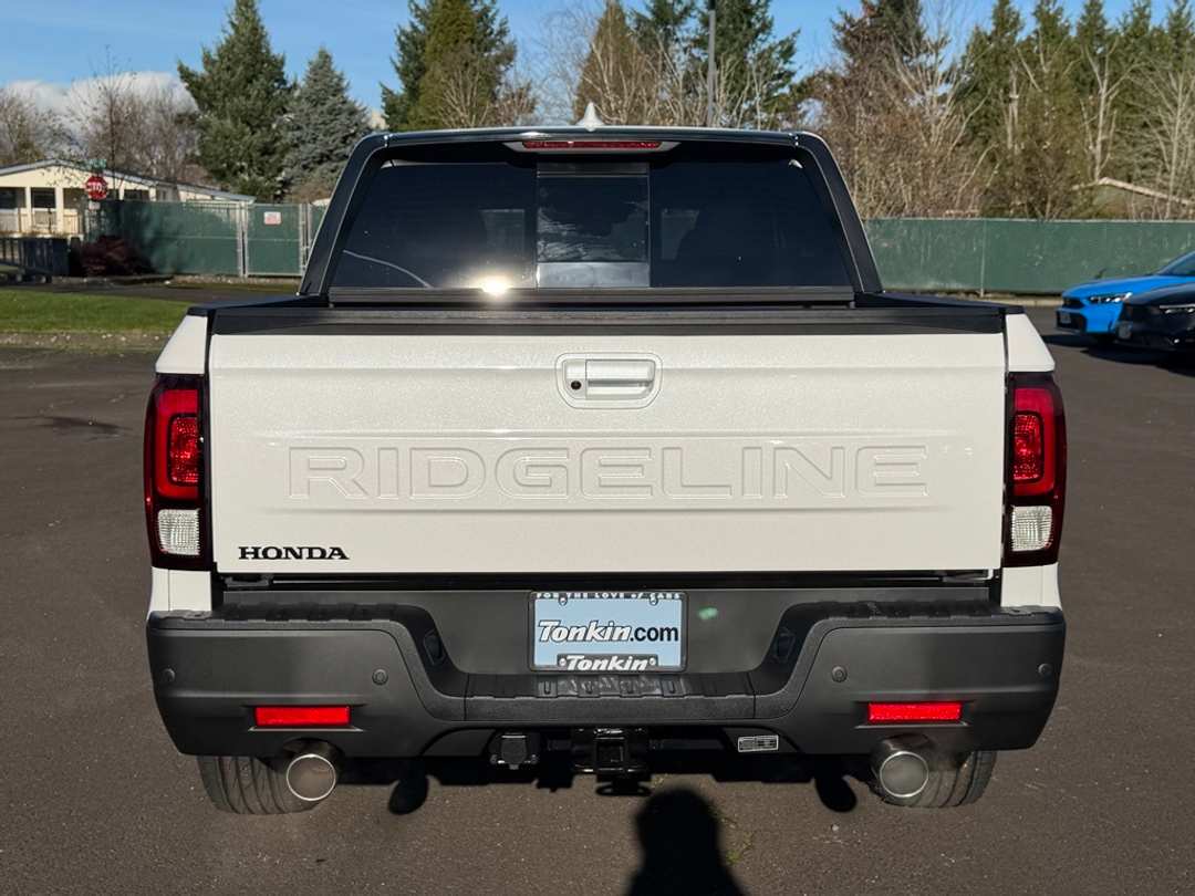 2026 Honda Ridgeline Black Edition - Image 7