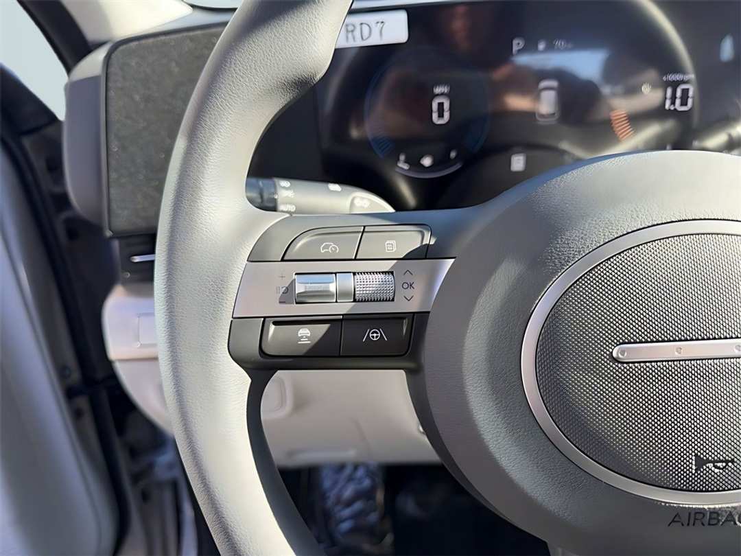 2026 Hyundai Kona SE - Image 16