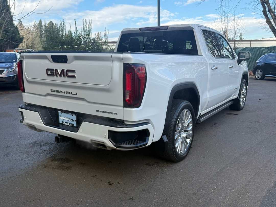 2021 GMC Sierra 1500 Denali - Image 16