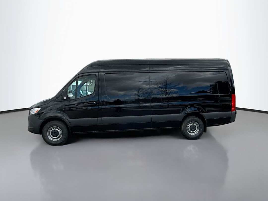 2026 Mercedes-Benz Sprinter 2500 - Image 2