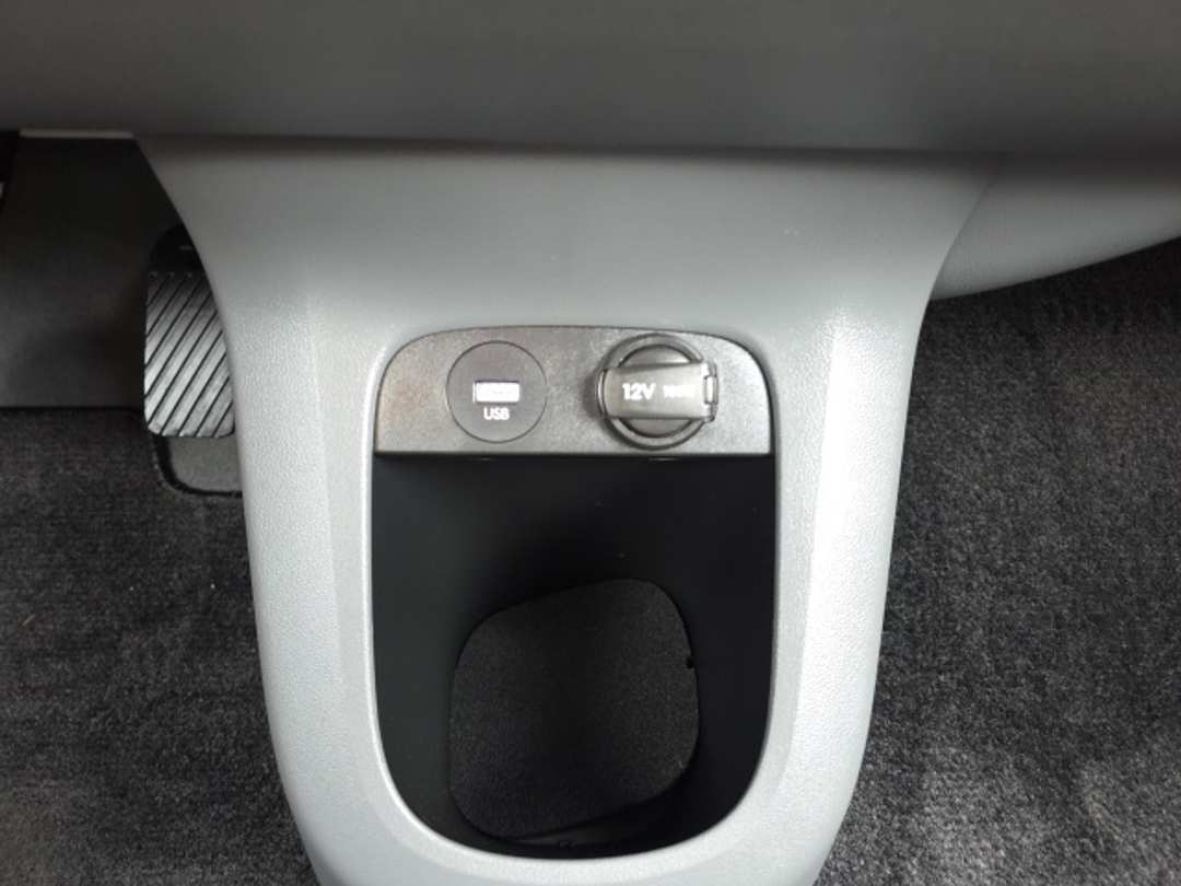 2024 Hyundai Ioniq 5 SE - Image 18