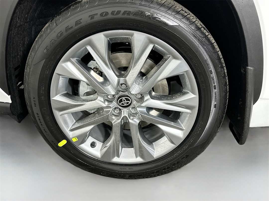 2026 Toyota Highlander Limited - Image 34