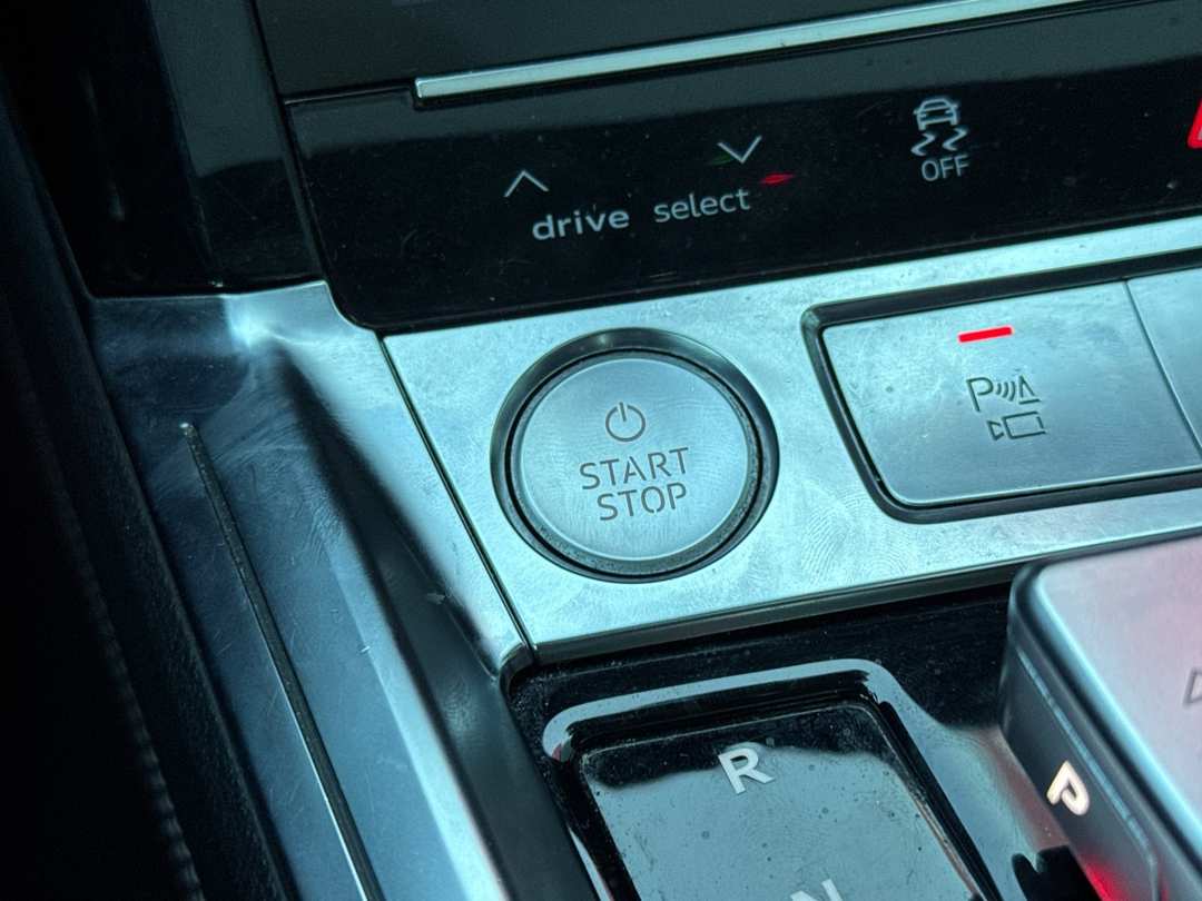 2019 Audi E-Tron Prestige - Image 20