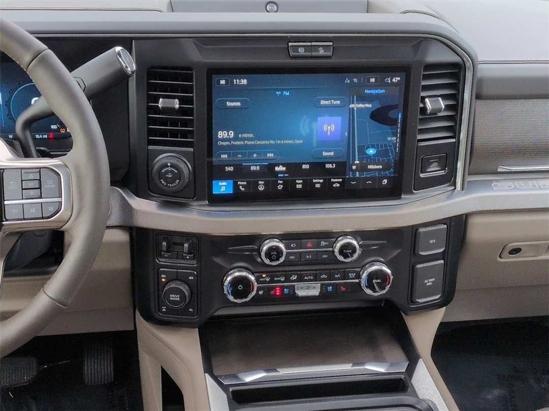 2026 Ford F-350Sd Platinum - Image 18