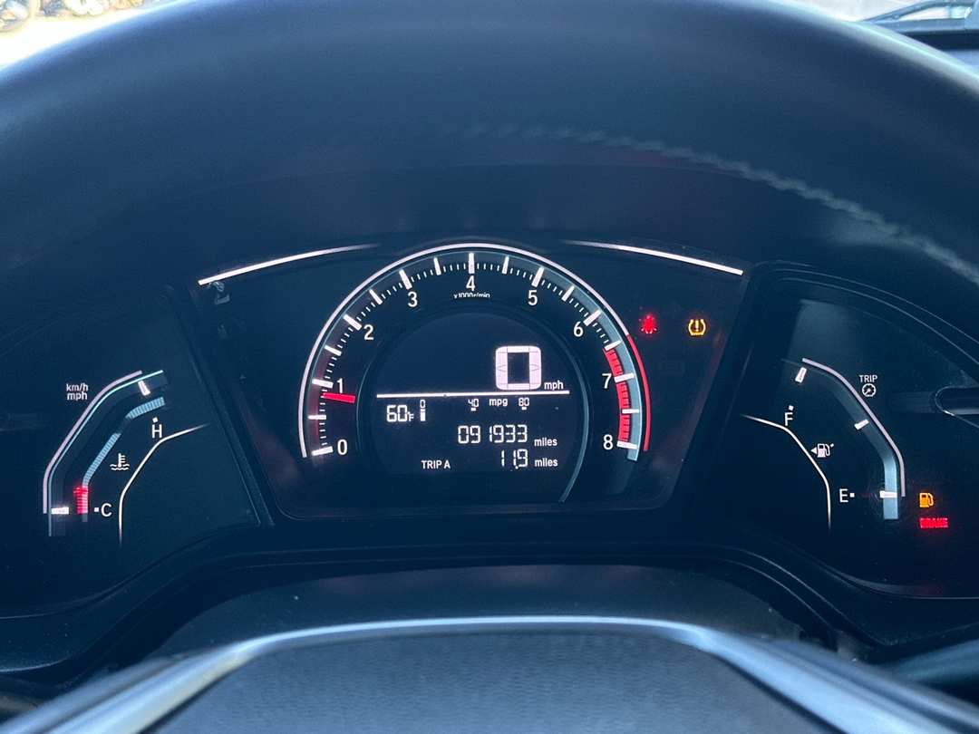 2018 Honda Civic Sport - Image 22