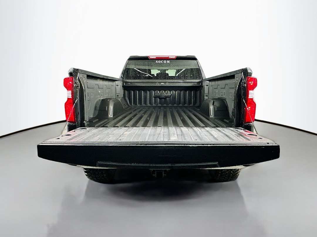 2023 Chevrolet Silverado 1500 LT - Image 27
