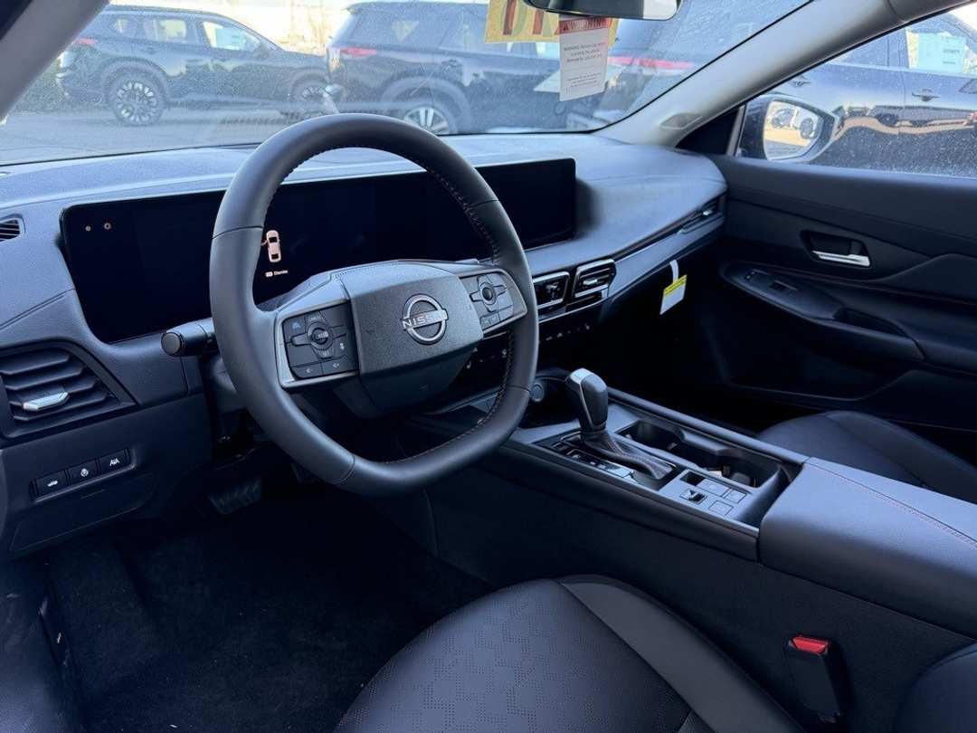 2026 Nissan Sentra SR - Image 16