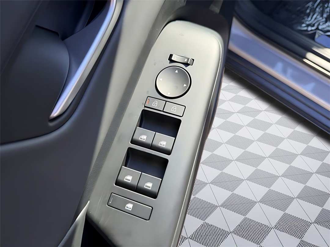 2026 Hyundai Kona SEL Premium - Image 12