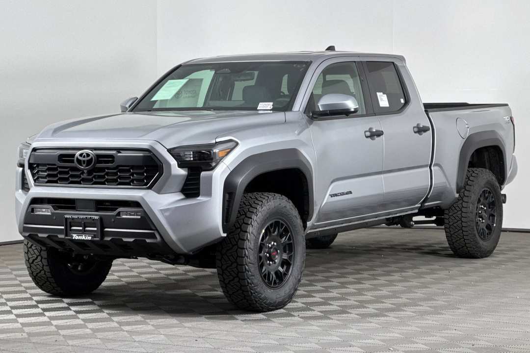 Toyota Tacoma - Image 7