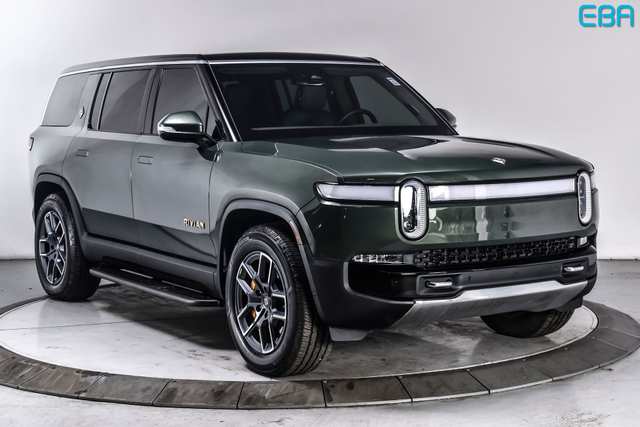 2023 Rivian R1S Adventure