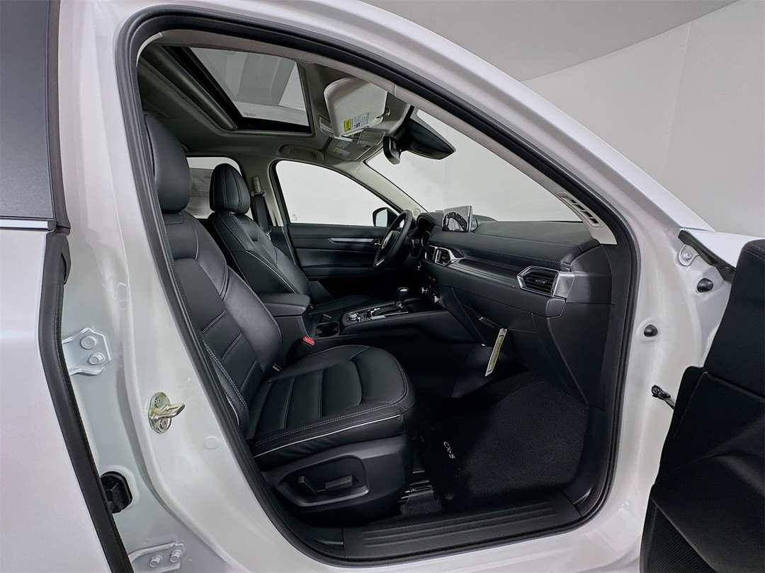 2025 MAZDA CX-5 2.5 S Preferred Package - Image 27