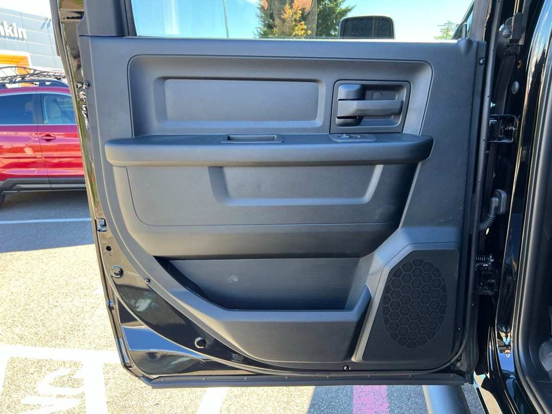 2026 Ram 2500 Tradesman - Image 24