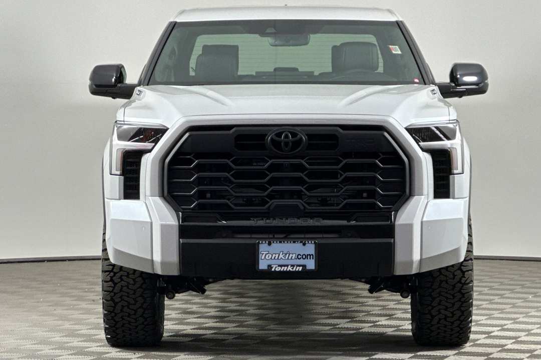 Toyota Tundra - Image 3
