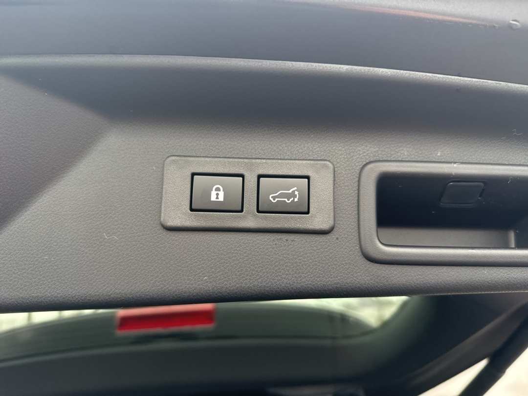 2026 Subaru Forester Premium - Image 20