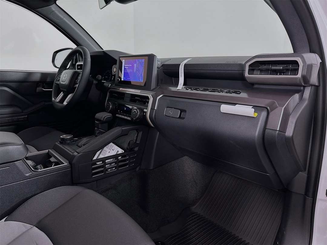 2026 Toyota Tacoma TRD Sport - Image 28