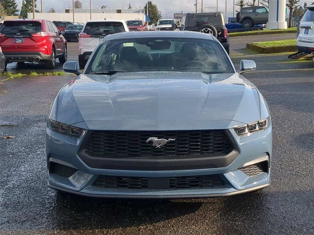 2026 Ford Mustang EcoBoost - Image 8