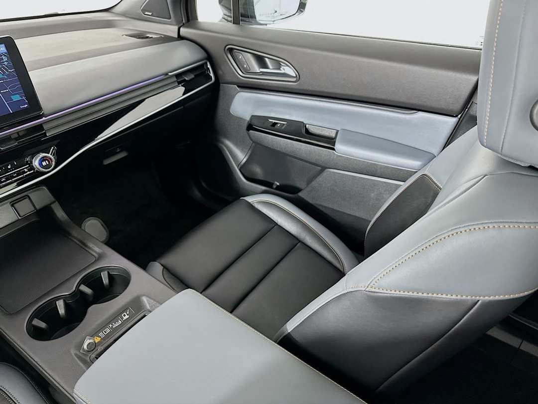 2026 Honda Prologue Touring - Image 25