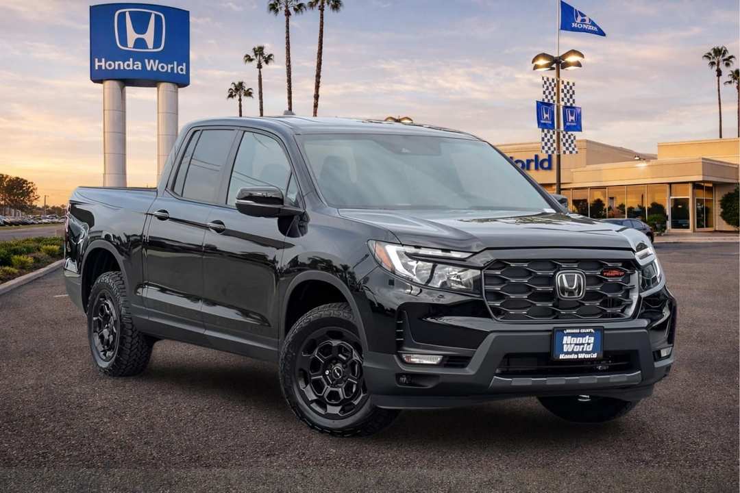 2026 Honda Ridgeline TrailSport+ - Image 2