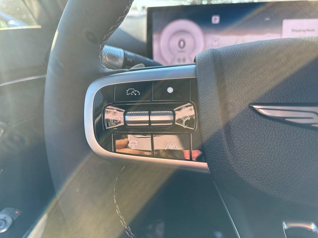 2026 Genesis Gv70 2.5T Advanced - Image 37