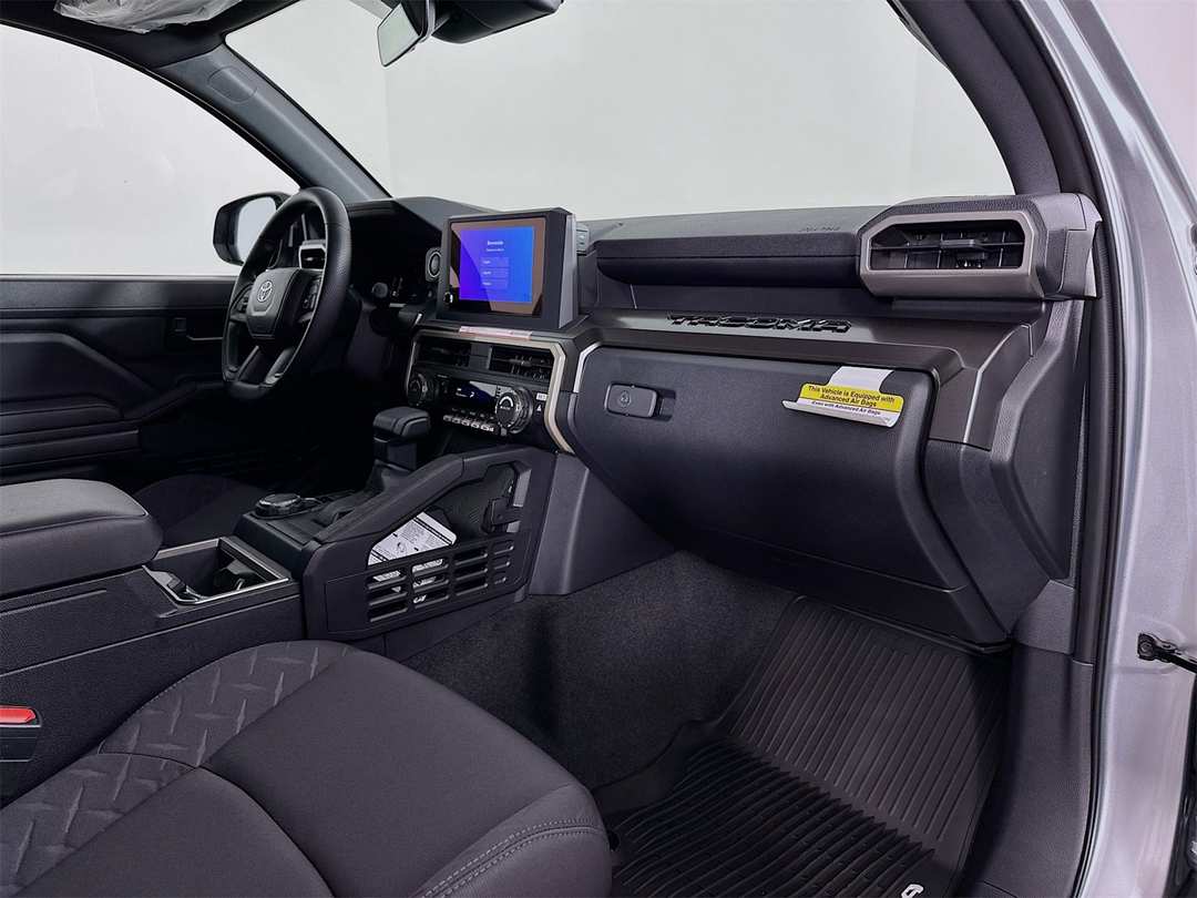 2025 Toyota Tacoma SR5 - Image 27