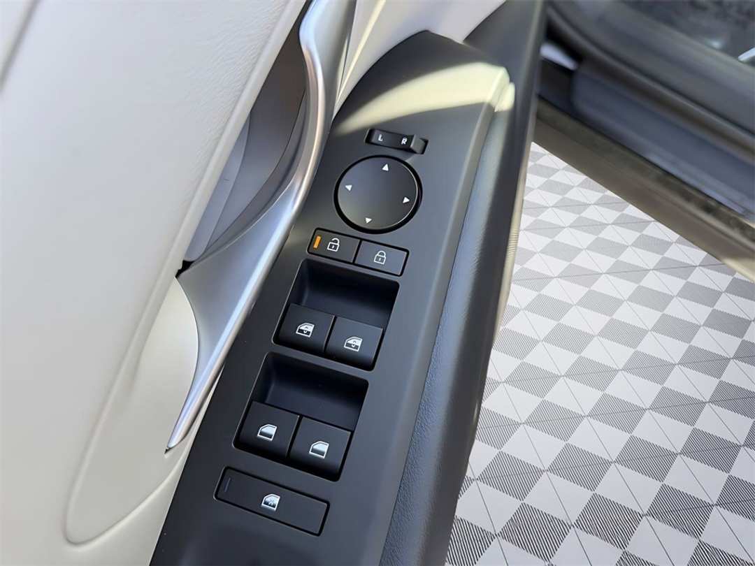 2026 Hyundai Tucson SEL - Image 12