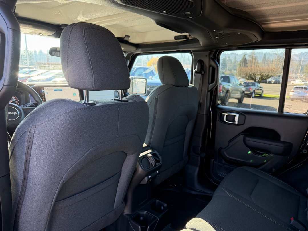 2026 Jeep Wrangler Sport - Image 30
