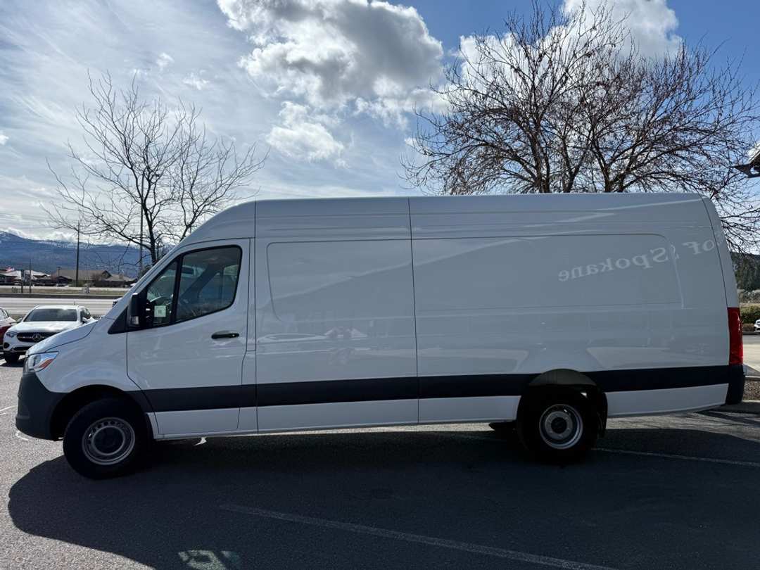 2025 Mercedes-Benz Sprinter 3500 Cargo 170 WB - Image 3