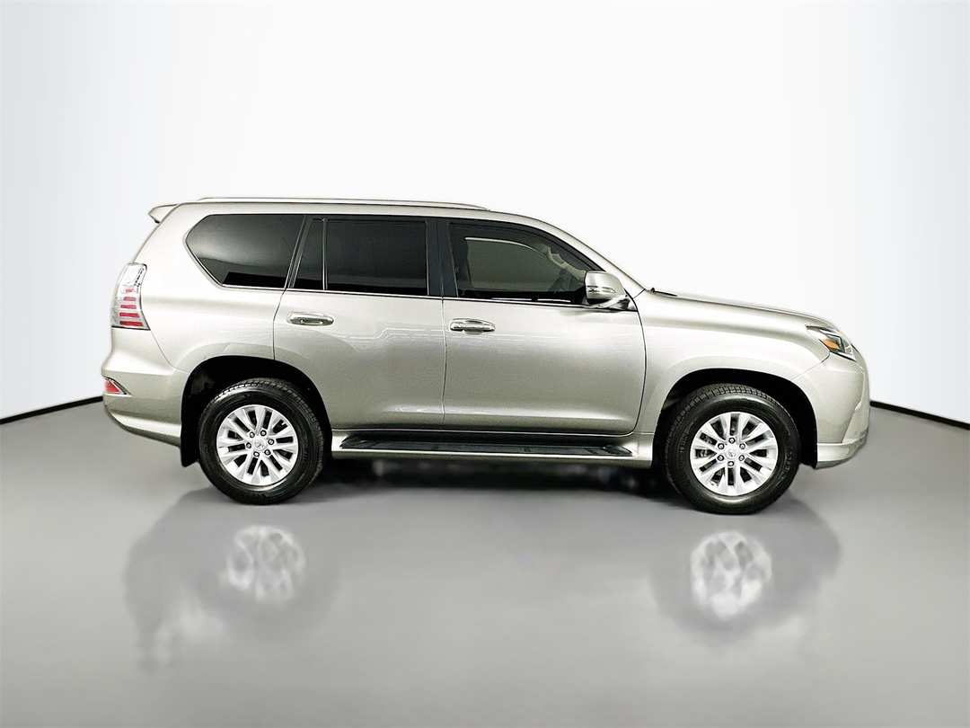 2021 Lexus GX 460 - Image 8