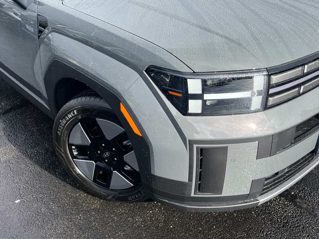 2026 Hyundai Santa Fe SEL - Image 2