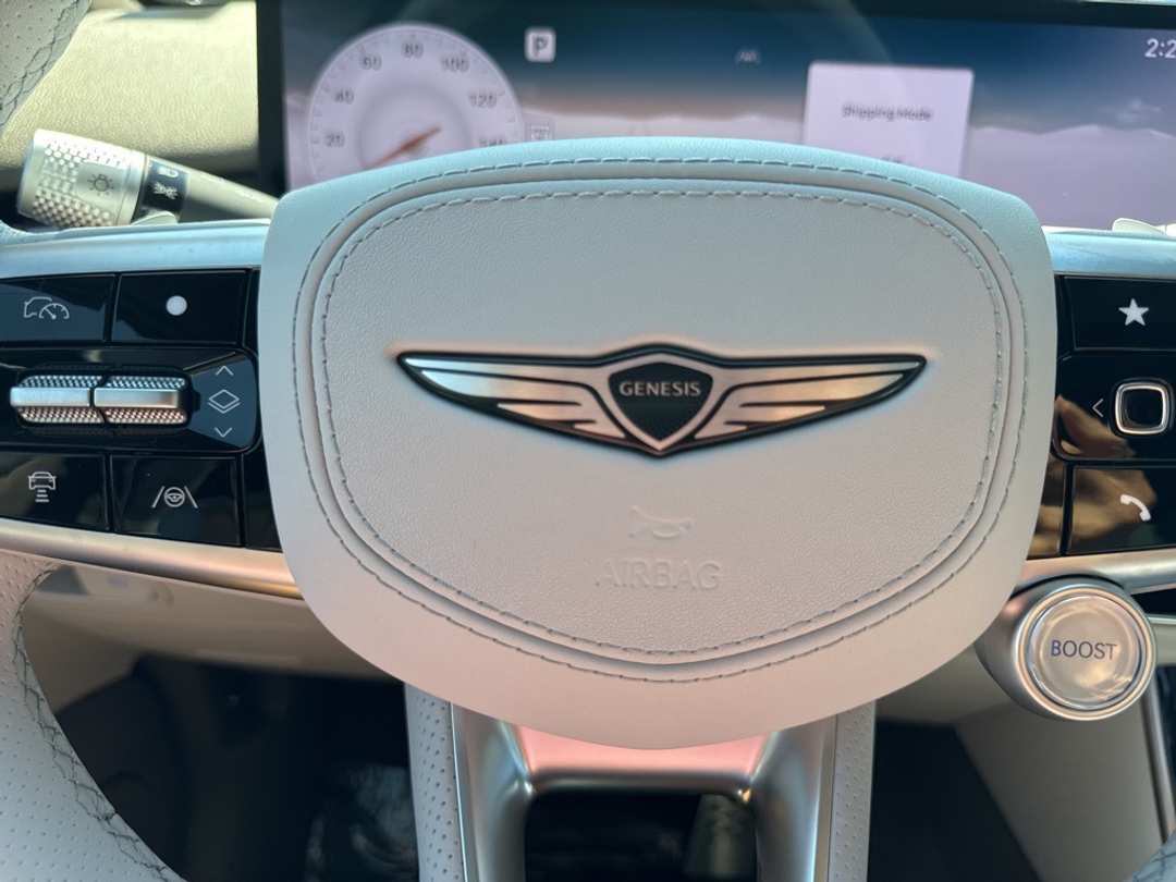 2026 Genesis Electrified Gv70 - Image 37