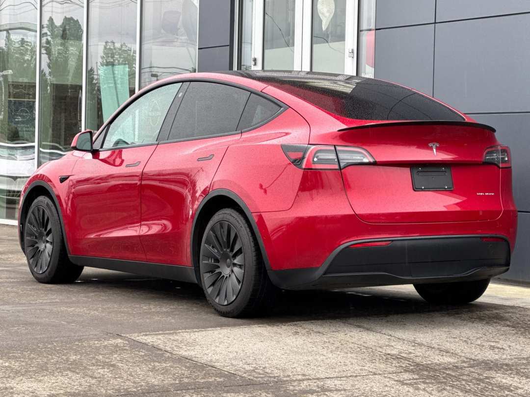 2021 Tesla Model Y Long Range - Image 5