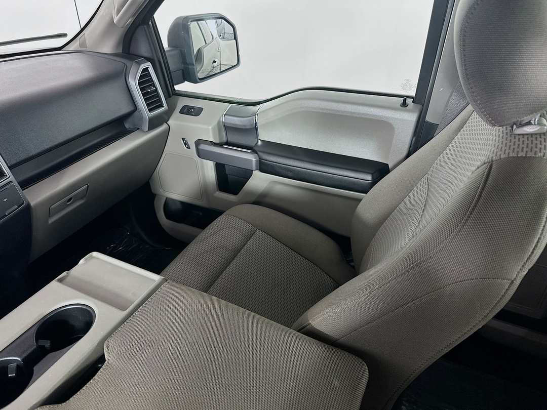 2019 Ford F-150 XLT - Image 22