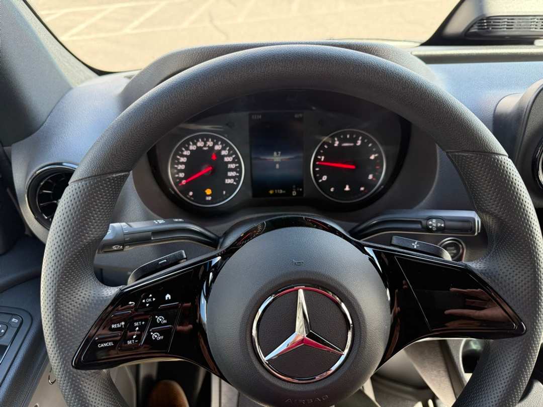 2025 Mercedes-Benz Sprinter 3500 Cargo 170 WB - Image 27